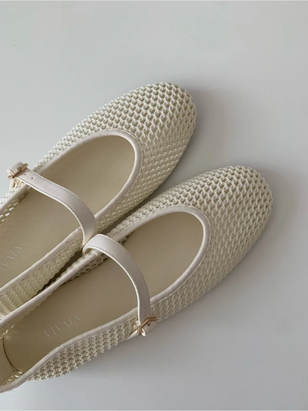 VIVAIA Almond-toe Mary Janes (Nelly)